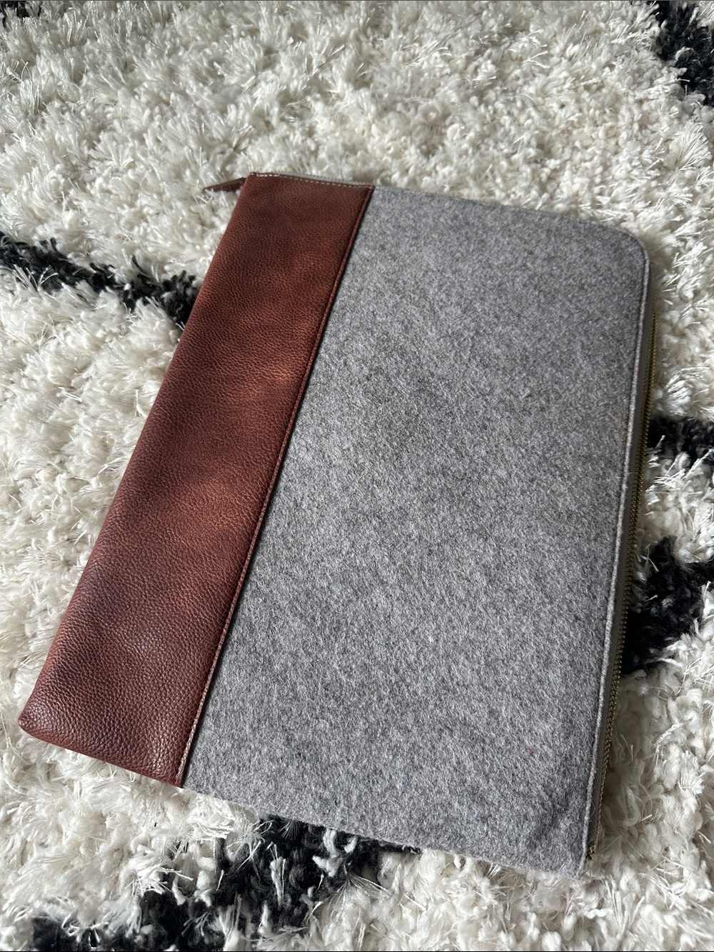 Lap Top & Document Holder Brown Leather & Gray Felt Zip Portfolio